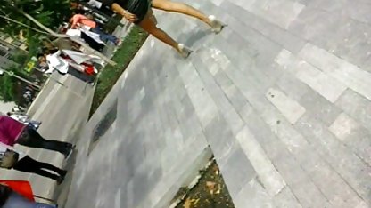 Big Boob träumt deut ...